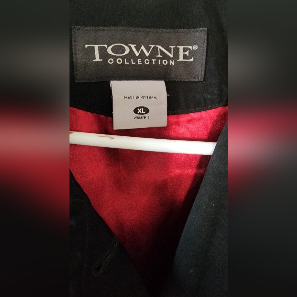 Towne Collection Jacket - Picture 6 of 6